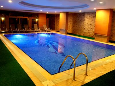 Imagen de la piscina del Hotel Igneada Resort and Spa. Foto 8