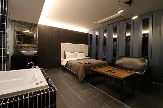 Imagen de la habitación del Hotel Ignis. Foto 3