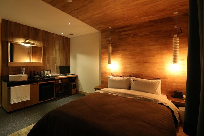 Imagen de la habitación del Hotel Ignis. Foto 9