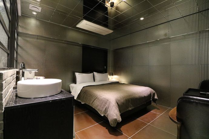 Imagen de la habitación del Hotel Ignis. Foto 12