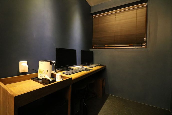 Imagen de la habitación del Hotel Ignis. Foto 17