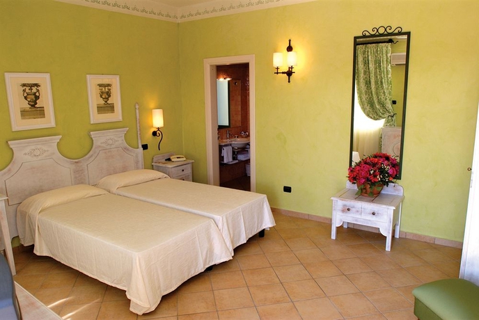 Imagen de la habitación del Hotel Igv Club Vacanze Le Castella. Foto 5