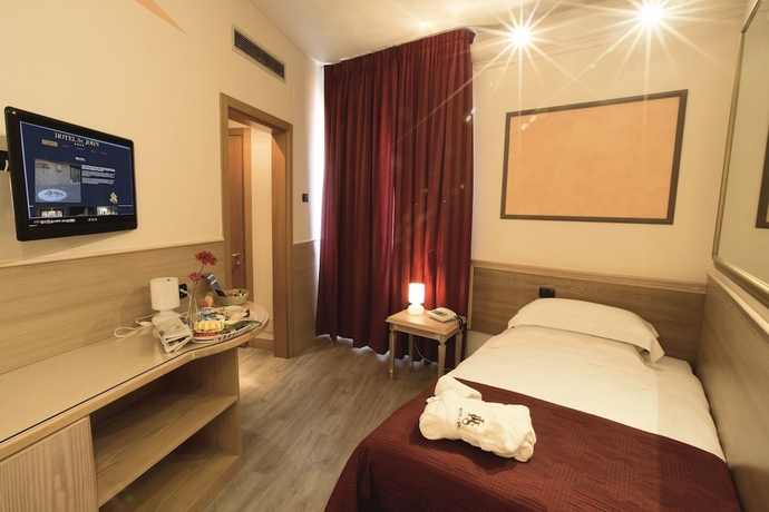 Imagen de la habitación del Hotel Ih Hotels Milano St. John Sesto San Giovanni. Foto 3