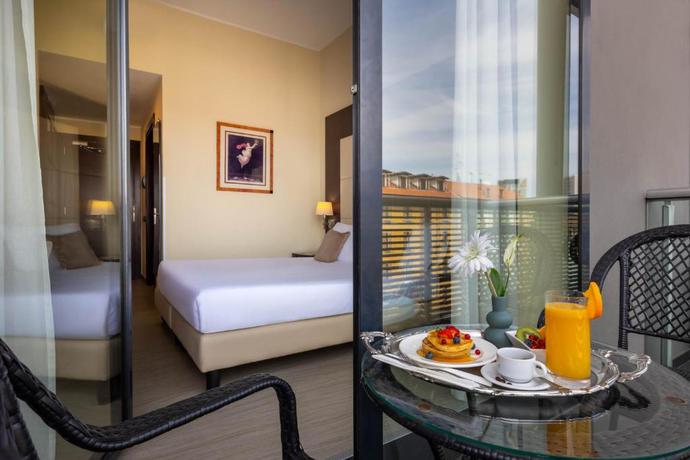 Imagen de la habitación del Hotel Ih Hotels Milano Watt 13. Foto 11