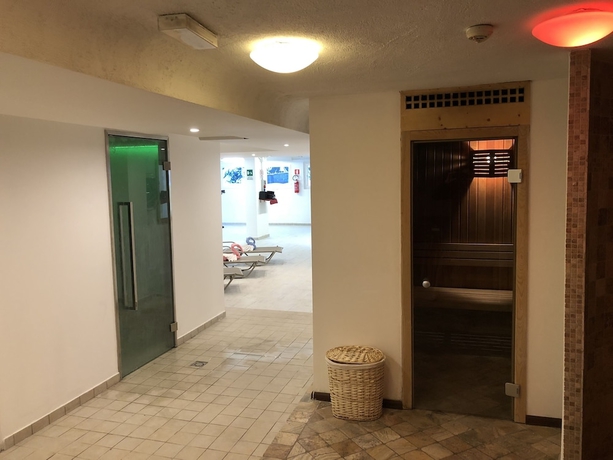 Imagen de los interiores del Hotel Ihr Villa Emma. Foto 17