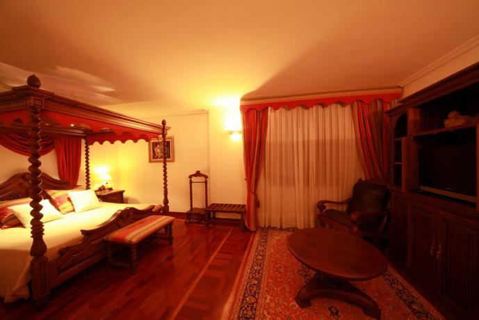 Imagen general del Hotel Ii Virrey. Foto 17