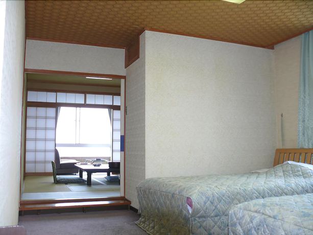 Imagen de la habitación del Hotel Ikaho Ginsui. Foto 14