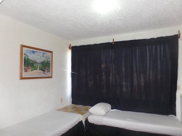 Imagen de la habitación del Hotel Ikaro Suites. Foto 8