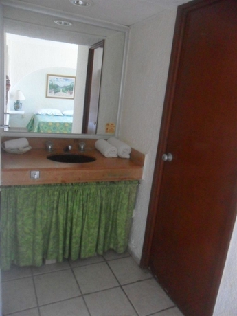 Imagen de la habitación del Hotel Ikaro Suites. Foto 10