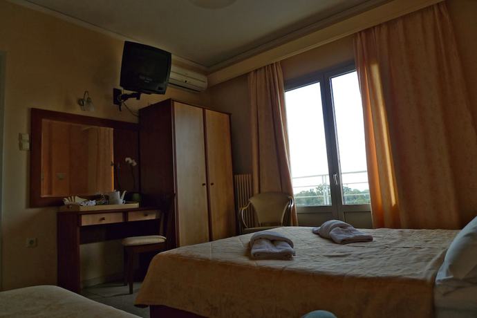 Imagen de la habitación del Hotel Ikaros, Elliniko-Argyroupoli. Foto 7