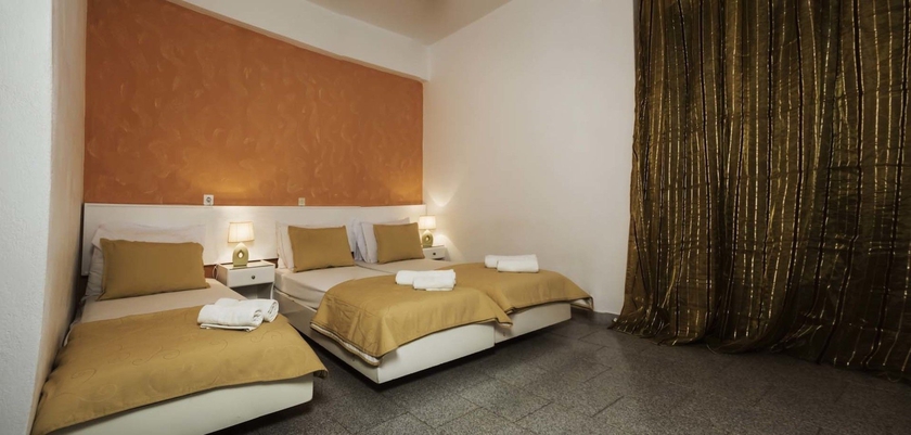 Imagen de la habitación del Hotel Ikaros, Karterados. Foto 3