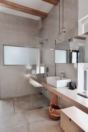 Imagen de la habitación del Hotel Ikaros Suites. Foto 13
