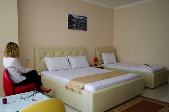 Imagen de la habitación del Hotel Ikea. Foto 18