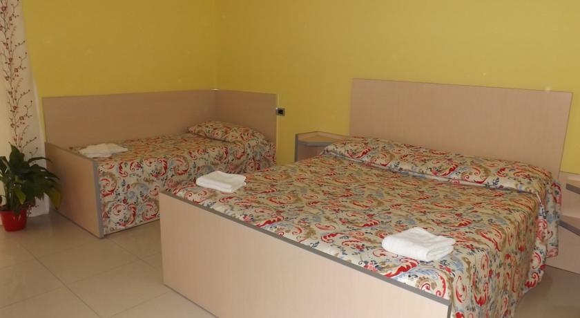 Imagen general del Hotel Ikea, Tirana. Foto 1