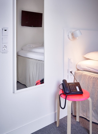 Imagen de la habitación del Hotel Ikea l. Foto 7