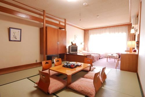 Imagen de la habitación del Hotel Ikenotaira. Foto 7