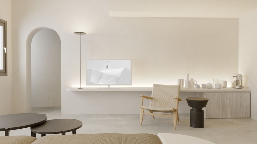 Imagen de la habitación del Hotel Ikies Santorini. Foto 9