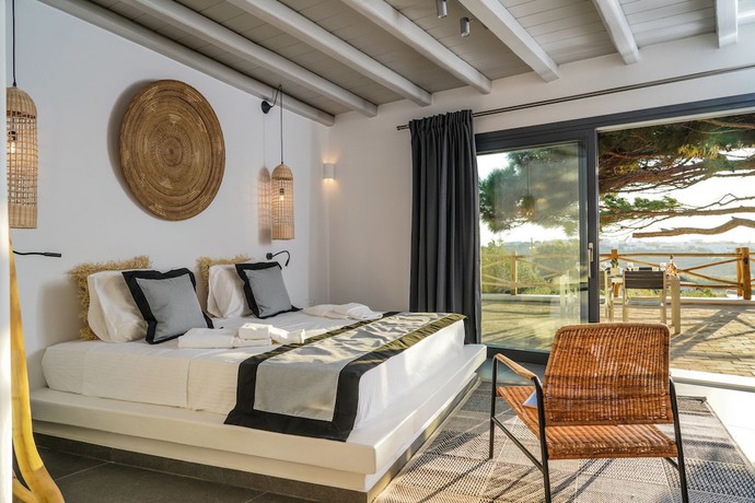 Imagen de la habitación del Hotel Ikies of Mykonos. Foto 4
