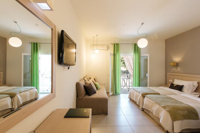 Imagen de la habitación del Hotel Ikion Eco Boutique, Al&oacute;nnisos. Foto 2