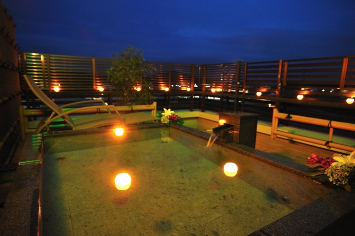 Imagen de la piscina del Hotel Ikkeikaku. Foto 18