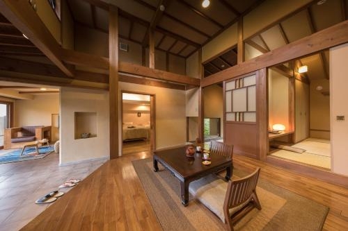 Imagen de la habitación del Hotel Ikkoten. Foto 10