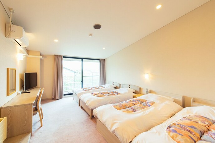 Imagen de la habitación del Hotel Ikoi Villa. Foto 14
