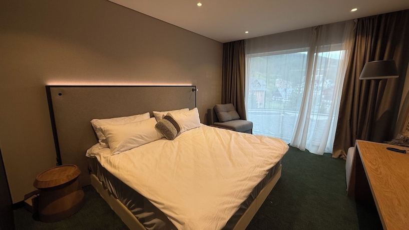 Imagen de la habitación del Hotel Ikon exclusive mountain resort. Foto 4