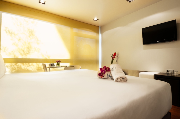 Imagen de la habitación del Hotel Ikonik Angli. Foto 9