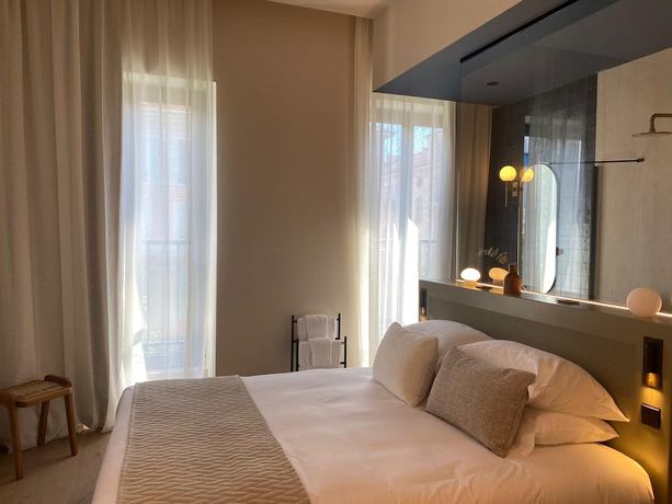 Imagen de la habitación del Hotel Ikonik Jean M&eacute;decin. Foto 4