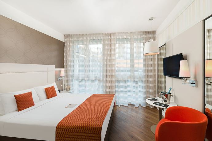 Imagen de la habitación del Hotel Ikonik Parlament. Foto 12