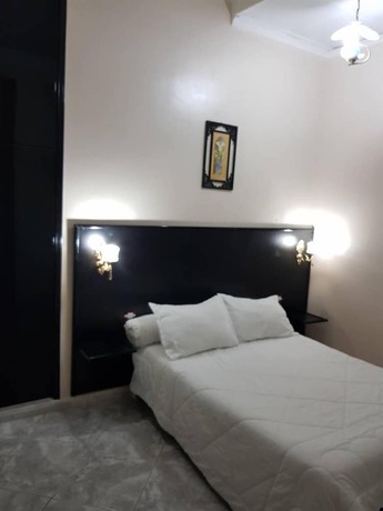 Imagen de la habitación del Hotel Ikram Oran. Foto 3