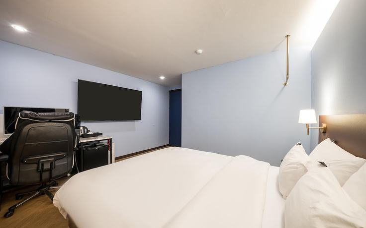 Imagen de la habitación del Hotel Iksan 174. Foto 10