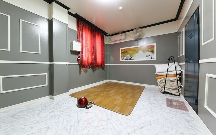 Imagen de la habitación del Hotel Iksan Donghae Motel. Foto 5