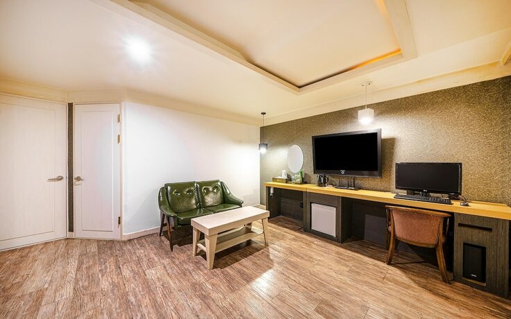 Imagen general del Hotel Iksan Inn. Foto 2