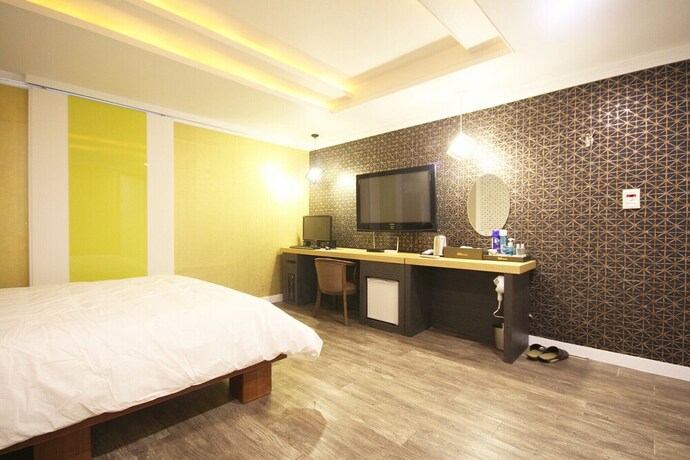 Imagen de la habitación del Hotel Iksan Inn. Foto 20