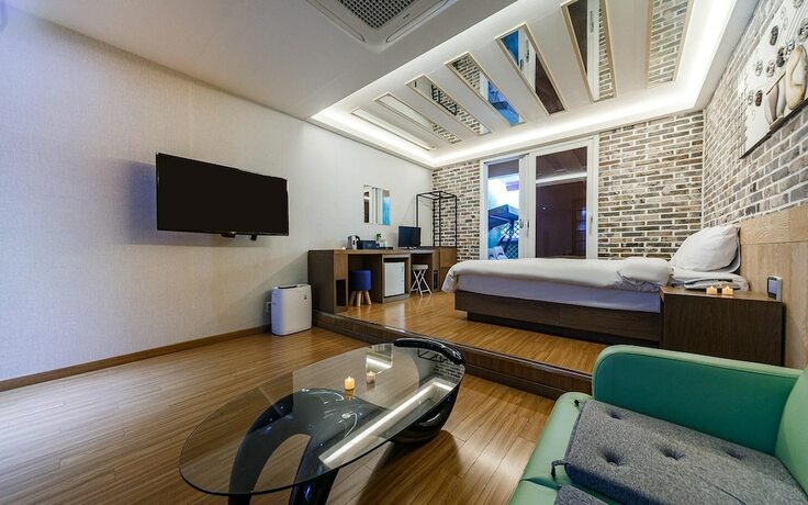 Imagen general del Hotel Iksan Jaja. Foto 2