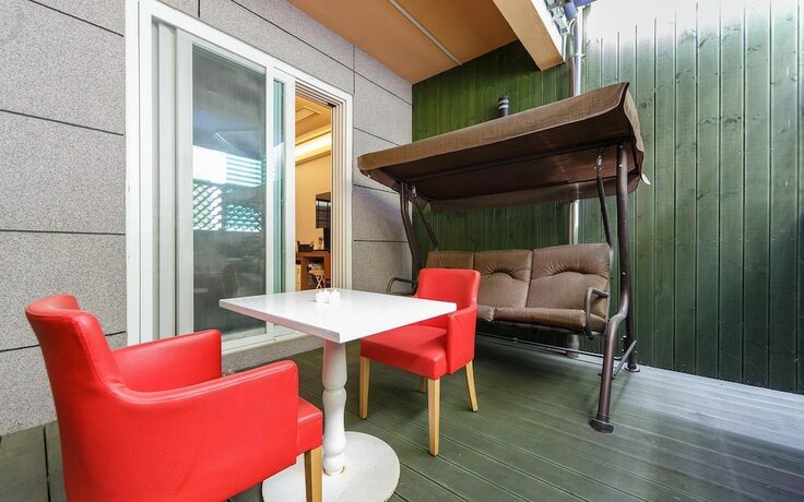 Imagen general del Hotel Iksan Jaja. Foto 7