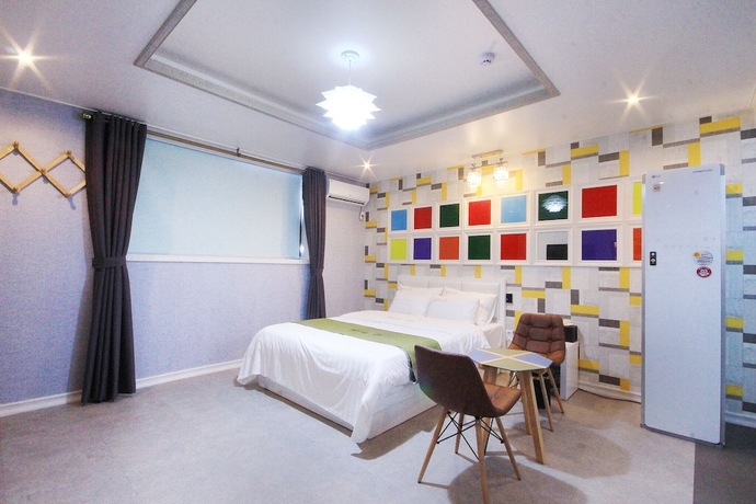 Imagen general del Hotel Iksan Jb. Foto 6