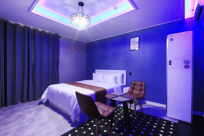 Imagen general del Hotel Iksan Jb. Foto 8