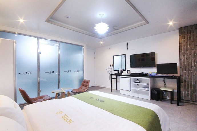 Imagen general del Hotel Iksan Jb. Foto 9