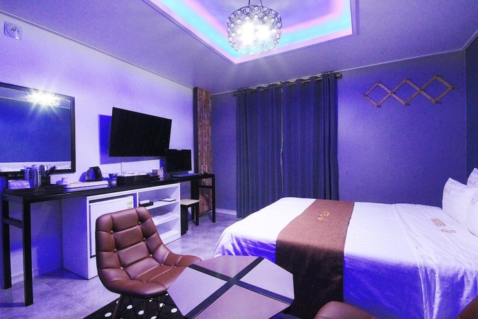 Imagen general del Hotel Iksan Jb. Foto 10