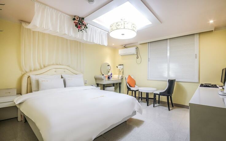 Imagen general del Hotel Iksan Jjak. Foto 5