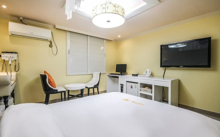 Imagen general del Hotel Iksan Jjak. Foto 9