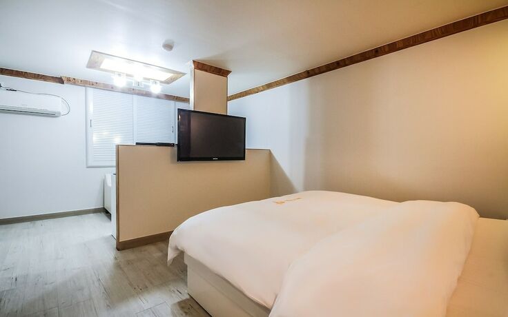 Imagen general del Hotel Iksan Jjak. Foto 13