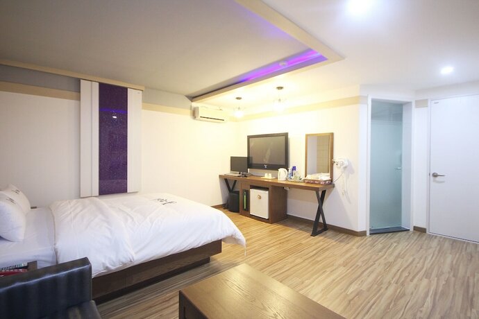 Imagen general del Hotel Iksan Jtel. Foto 1