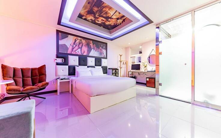 Imagen general del Hotel Iksan Luxury. Foto 6