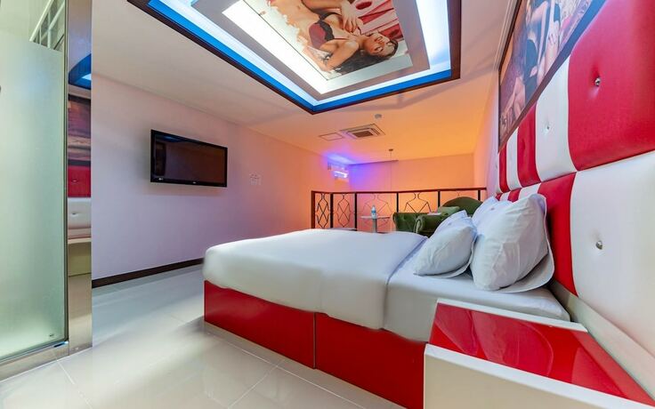 Imagen general del Hotel Iksan Luxury. Foto 10