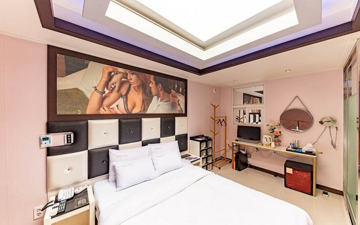 Imagen general del Hotel Iksan Luxury. Foto 13