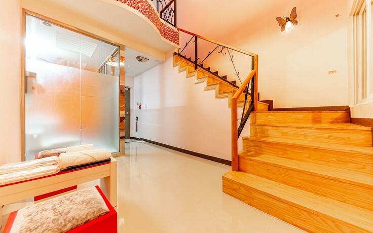 Imagen de la habitación del Hotel Iksan Luxury. Foto 20