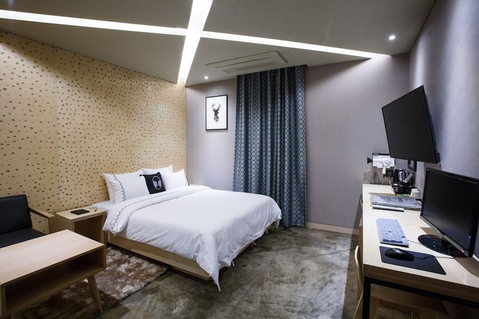 Imagen de la habitación del Hotel Iksan Mari. Foto 10